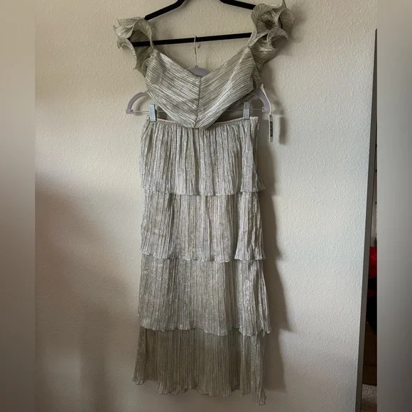 Saylor Gianna Set in Platinum size small - Picture 6 of 6